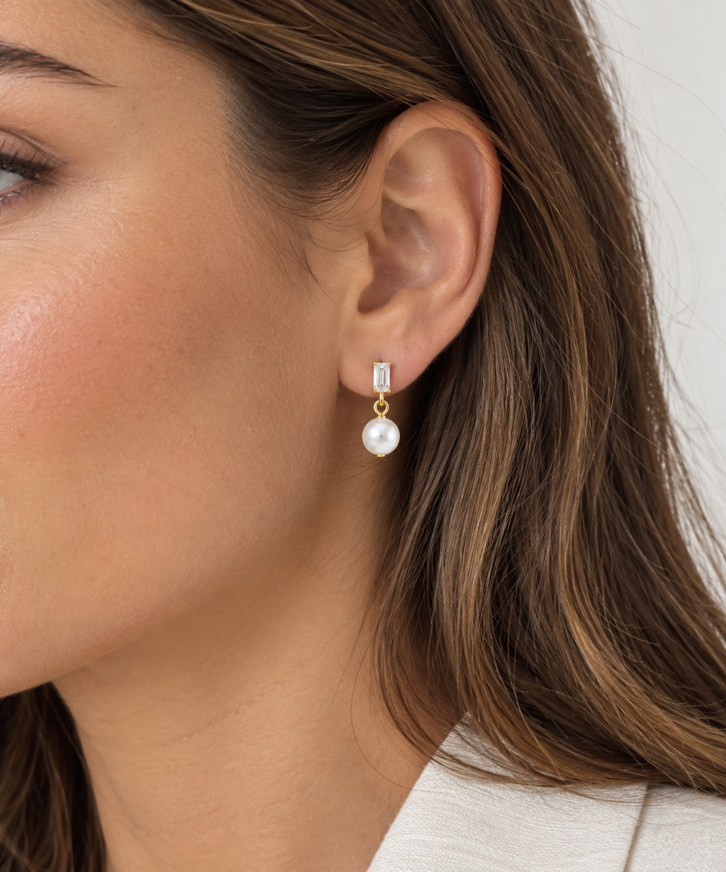 Ariadna | Pendientes perla circonita baguette dorado